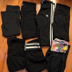 Bundle of XS Leggings
